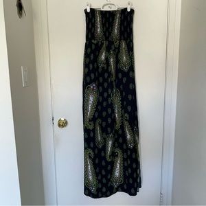 Long, strapless, navy summer dress w/side slits, size S.